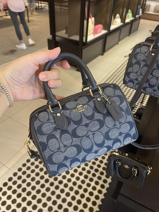 新色上架！Coach 超经典mini波士顿包终于回归啦！只要¥1399直邮到手！ 商品图7