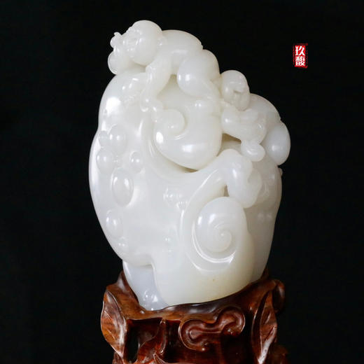 和田玉（羊脂玉）籽料摆件--灵芝童子 409.81g 商品图0