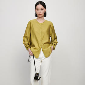 IN AND ON21289春季新款超柔丝棉圆领衬衫女超薄透气宽松上衣