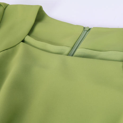 NF880斯尔丽瑟俪2023新款腰间收褶优雅甜美时尚流行显瘦减龄连衣裙 商品图4