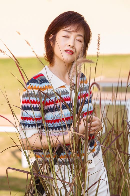 山羊绒提花开衫 商品图1