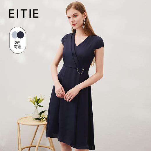 EITIE爱特爱夏季新款优雅气质V领洋气显瘦连衣裙女7007722 商品图1