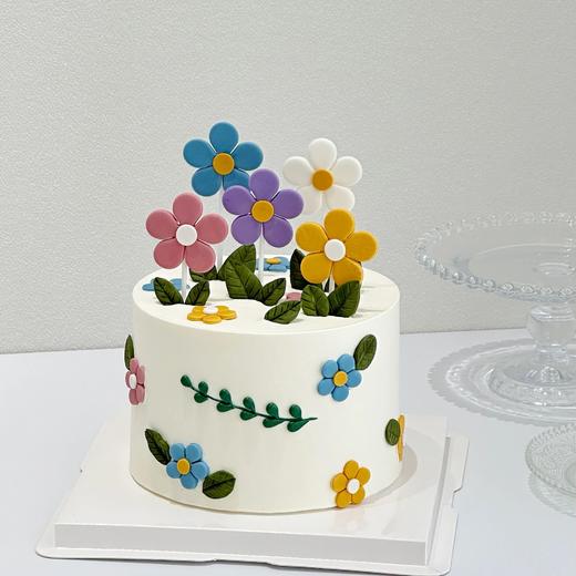 翻糖花花一鲜奶动物奶油蛋糕 商品图0