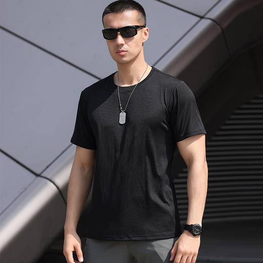 鹰爪 指南者coolmax速干圆领t恤男短袖户外运动快干圆领速干T恤 商品图4