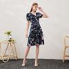 EITIE爱特爱夏款新品时尚V领显瘦高腰舒适印花连衣裙7007769 商品缩略图3