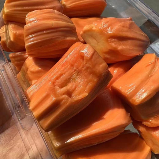 红肉菠萝蜜，太甜了。味浓香甜，红肉菠萝蜜的就是不一样。大个头的。 商品图5