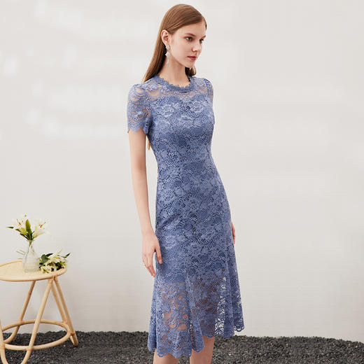 EITIE爱特爱夏季新款洋气镂空蕾丝显瘦收腰连衣裙女裙7007732 商品图2