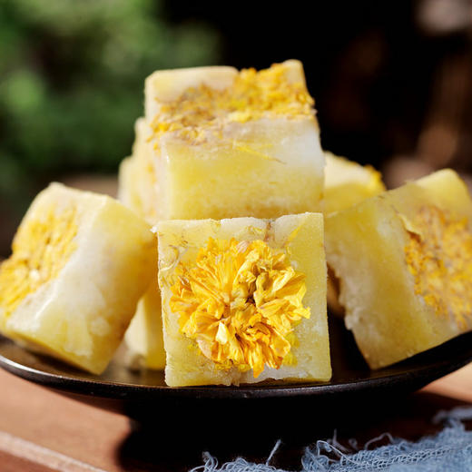 【1斤装！蜂蜜菊花冰糖组合】夏日常备，泡水即喝，清香四溢，可即食、搭配花茶等多种食用方法，花草下火冲泡饮品方糖广西冰糖，方块糖非云南黑糖夏日中式好物 商品图1
