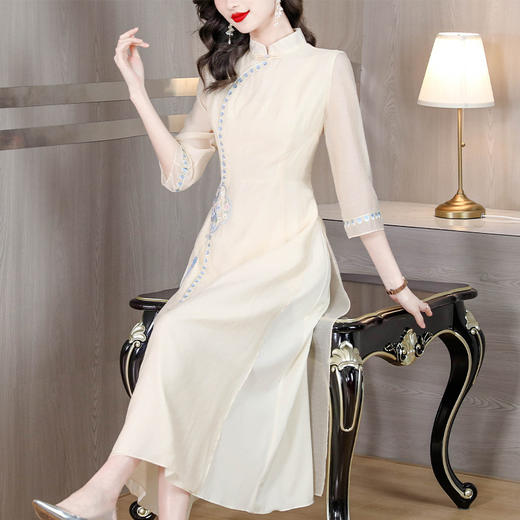 ZFNOLZ2262 2023夏季新款中式复古立领改良汉服连衣裙中国风绣花流苏旗袍长裙 商品图2