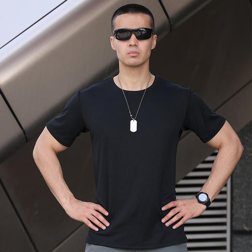 鹰爪 指南者coolmax速干圆领t恤男短袖户外运动快干圆领速干T恤 商品图3