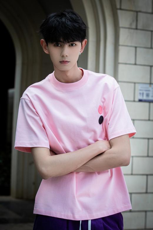 S325812783极简短袖T恤 商品图2