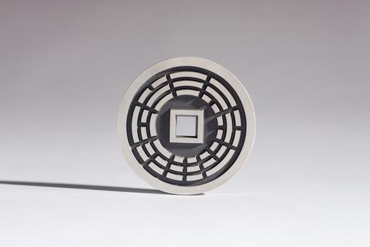 矩德泉坊 纯银手作   九字真言背八卦（3.8厘米版）539 商品图1