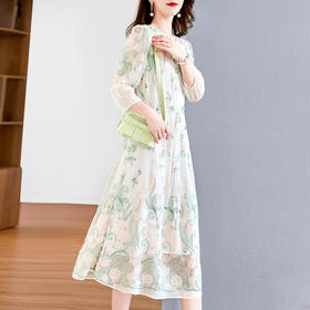 真丝重工刺绣连衣裙新款中老年时尚圆领桑蚕丝裙SM82399657