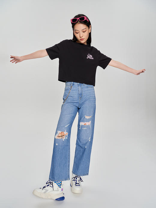 LEE 新品舒适短身款植绒印花女短袖T恤LWT0051473RT 商品图5