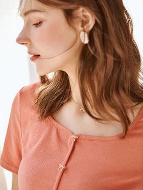 欧芮儿橘色T恤女2022夏季修身显瘦方领肌理感气质优雅年轻上衣