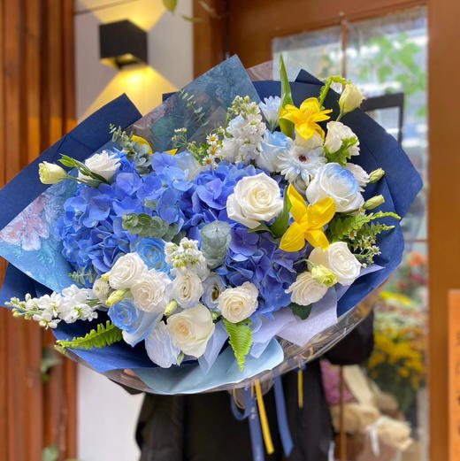 《未暮》商务花束 商品图2