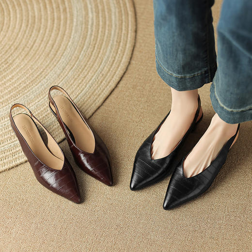 法式优雅，尖头头层牛皮中跟后空凉鞋SSS-S5200 商品图3