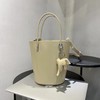 西村名物原皮糖果纯色预售水桶包 商品缩略图5