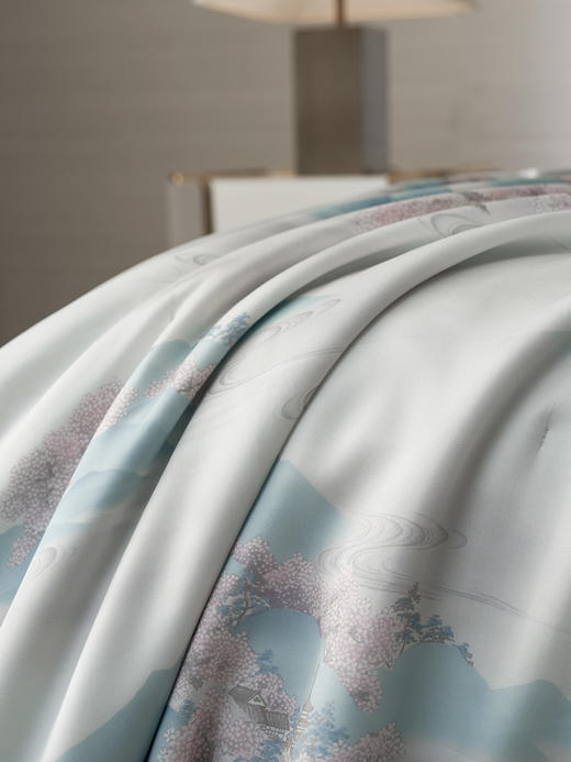 whinny/惠谊 清凉天丝™空调被云梦仙境秋丰白玉可水洗桑蚕丝夏被 商品图1