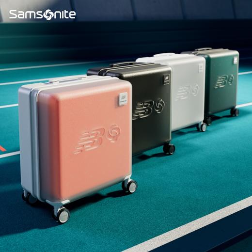 新秀丽New Balance x Samsonite 联名款半透明时尚PC材质机长箱QQ3*002 商品图1