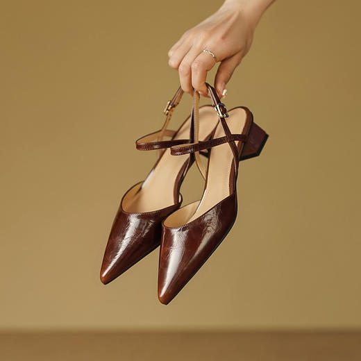优雅法式，尖头真皮中跟凉鞋LCC-C9134 商品图9
