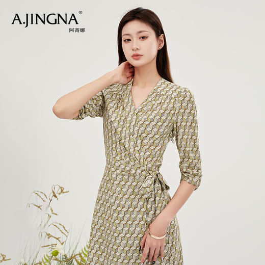 【商场同款】阿菁娜法式复古时尚连衣裙A30X212092 商品图4