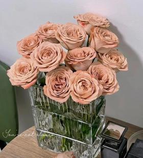 卡布奇诺玫瑰一束（拼团）