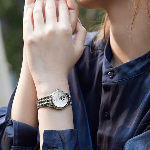 西铁城/CITIZEN时尚休闲镂空钢带机械女表PR1040-88A 商品图3