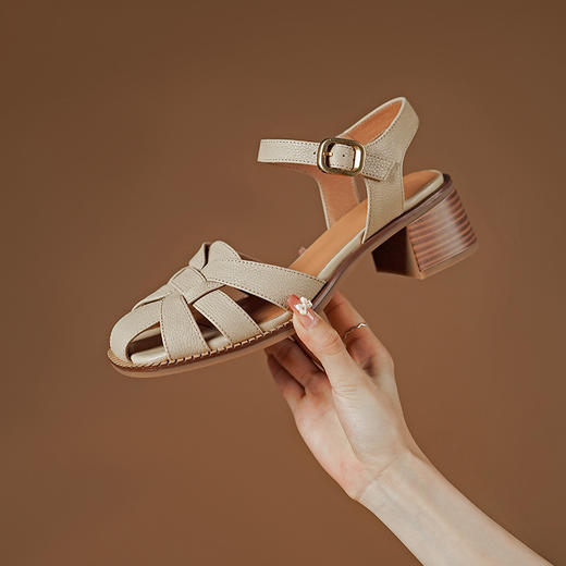 粗跟圆头凉鞋，时尚包头后空中跟女鞋YT-808-2 商品图2