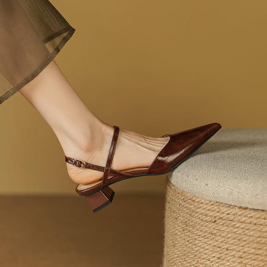 优雅法式，尖头真皮中跟凉鞋LCC-C9134 商品图6