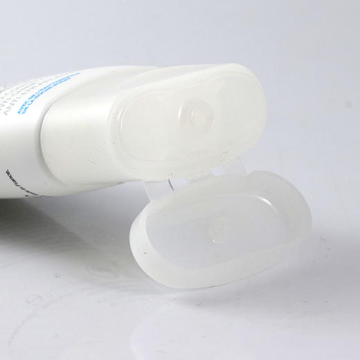 【保税仓】理肤泉清痘净肤水油平衡保湿乳40ml 商品图3