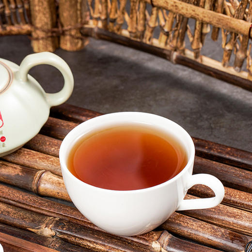 【宫绣堂·乌鸡白凤膏】百年传承 女性滋补养生膏 真材实料 古法熬制 美丽自信 有内而外 300g/瓶 商品图2