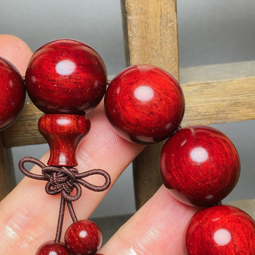 【青山精选】小叶紫檀1.8*13颗4.5星带星手串 46 商品图4