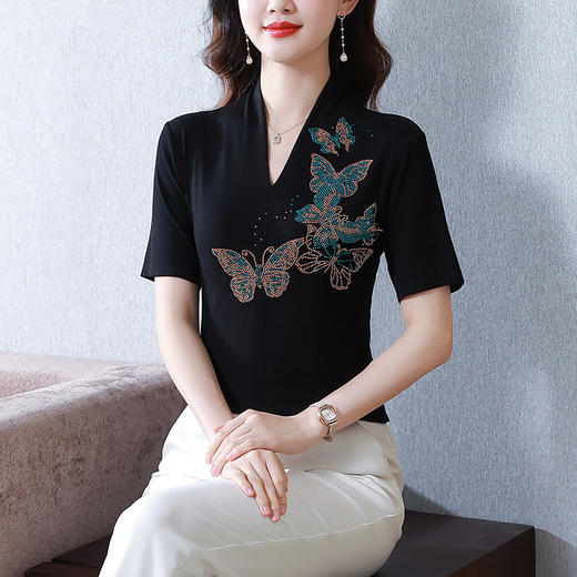 夏季新款，V领创意经典修身小众简约烫钻半袖T恤百搭大码打底衫KQL-D46M9992 商品图0