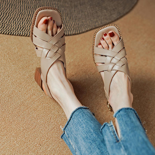 粗跟方头，露趾头罗马凉鞋YT-808-3 商品图1