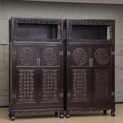 二十世纪 紫檀螭龙纹万历柜（一对） 商品图1