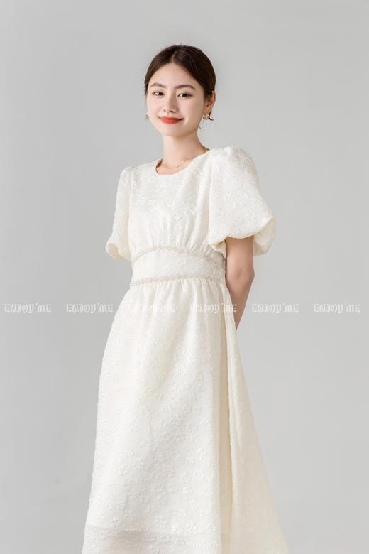 【门店同款】2023年夏季肌理面料珍珠连衣裙 150566034 商品图3