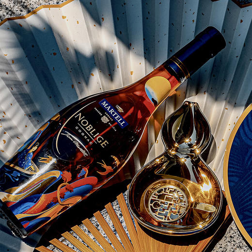 马爹利名士VSOP干邑白兰地陈安琪限量版700ml/1瓶/2瓶 商品图1