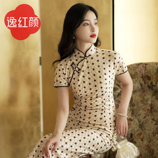 逸红颜凝玉2025夏季新款旗袍改良版连衣裙女圆点圆襟复古风旗袍 商品图1