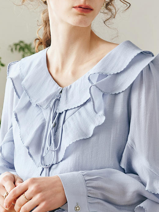 OLrain欧芮儿法式纯色蕾丝雪纺衫女春季2023年新款荷叶边V领小衫 商品图1