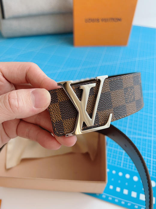 LOUIS VITTON M0212 商品图1