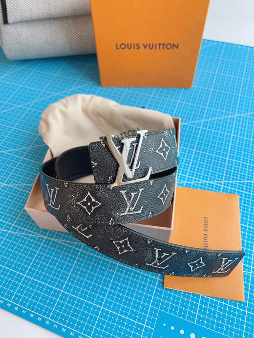 LOUIS VITTON M0636 星空顶 商品图7