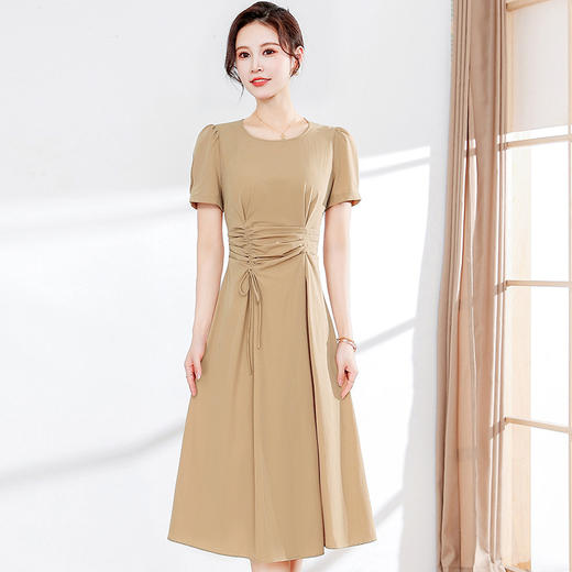 DD-2023年夏款中长款皱褶系带收腰时髦A字裙圆领短袖通勤气质连衣裙 商品图0