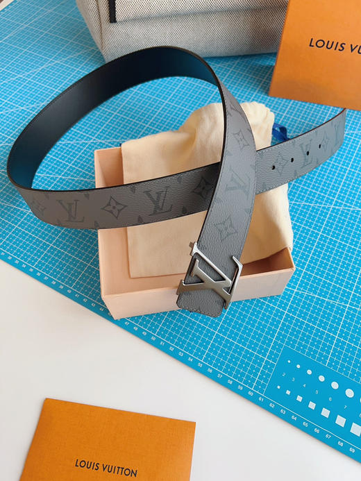 LOUIS VITTON M0285 商品图5