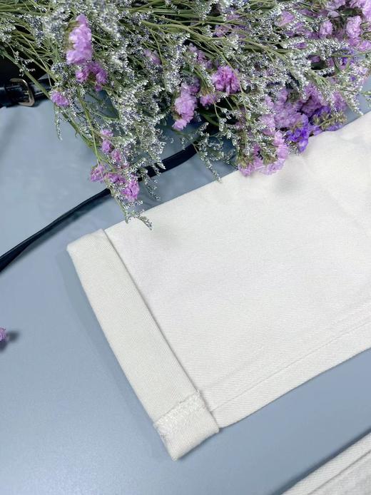 1元每小时开价一次  情侣款Q8-1-2-3/Q9-1【牛仔裤系列】LIST韩国品牌米白微弹百搭牛仔裤 商品图7