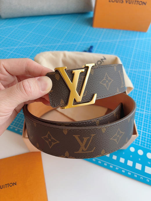 LOUIS VITTON M9608 商品图0