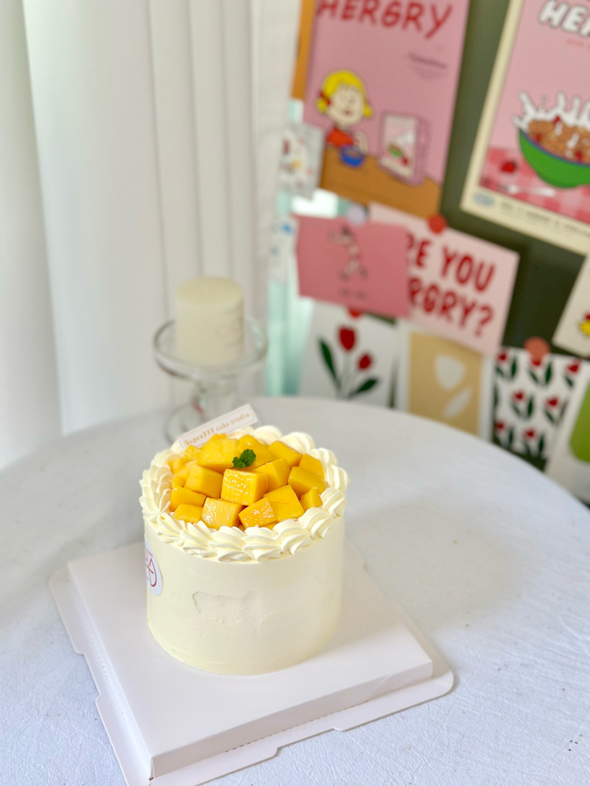 4寸戚风水果蛋糕