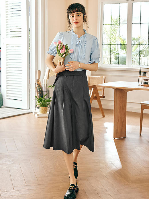 OLrain欧芮儿法式灰色半身裙女春季2023新款高腰气质百搭A字伞裙 商品图3