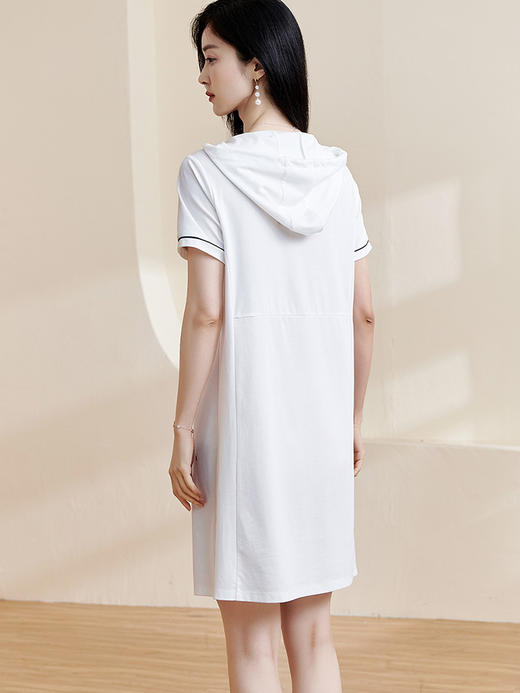剩S/M/L/XL 米思阳2025夏季新款气质休闲减龄直筒连衣裙撞色明线连帽裙子1092 商品图2