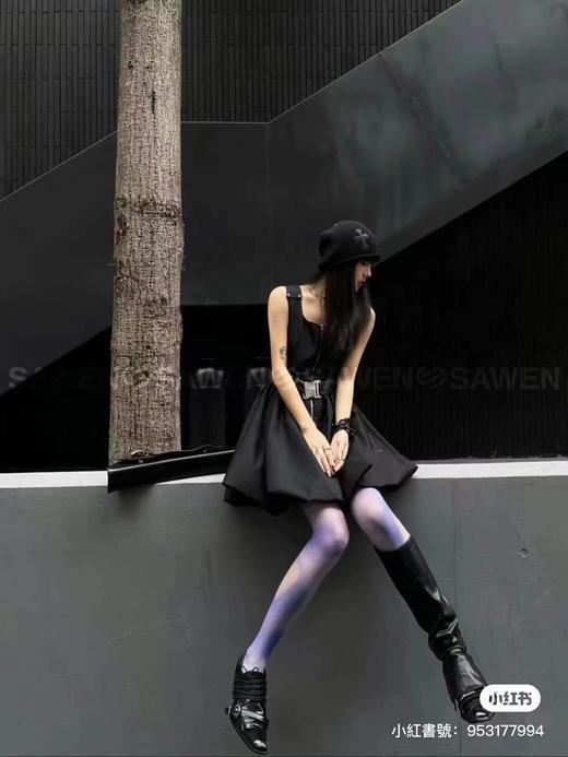 无袖金属扣腰带花苞连衣裙 商品图2